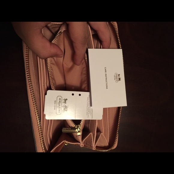 Coach wallet - Picture 8 of 8